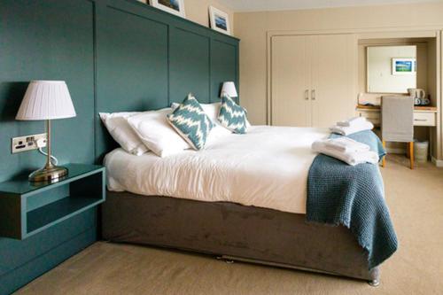 Summerfield Lodge B&B 욜 외부 사진